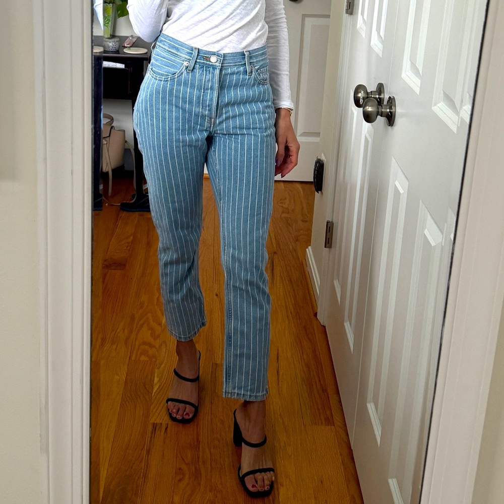 Everlane 90’s cheeky Jean size 24 ankle